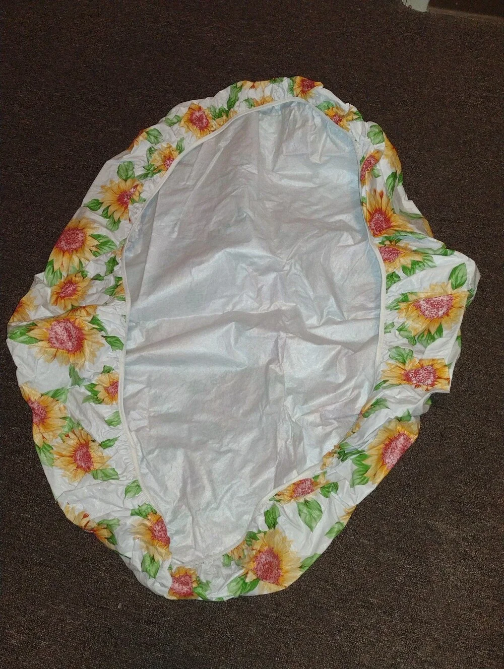 Like New Vinyl Tablecover